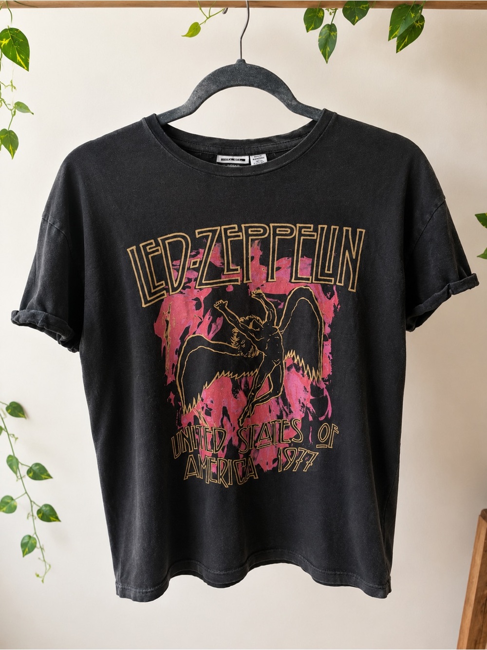 Noisy May Led Zeppelin Graphic Band Tee Black Pink Size M